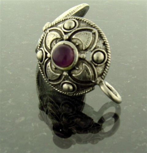 Pewter Amethyst Flower Diffuser Pendant on 24" Chain
