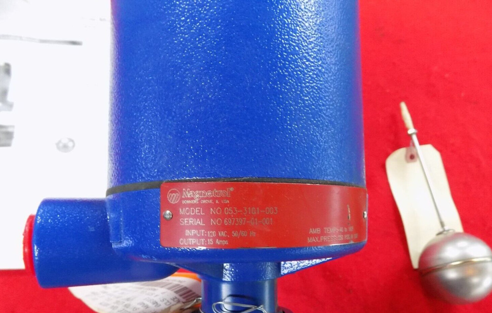 MAGNETROL SIDE MOUNT LIQUID LEVEL SENSOR W/ STAINLESS FLOAT 053-3101-003 120VAC