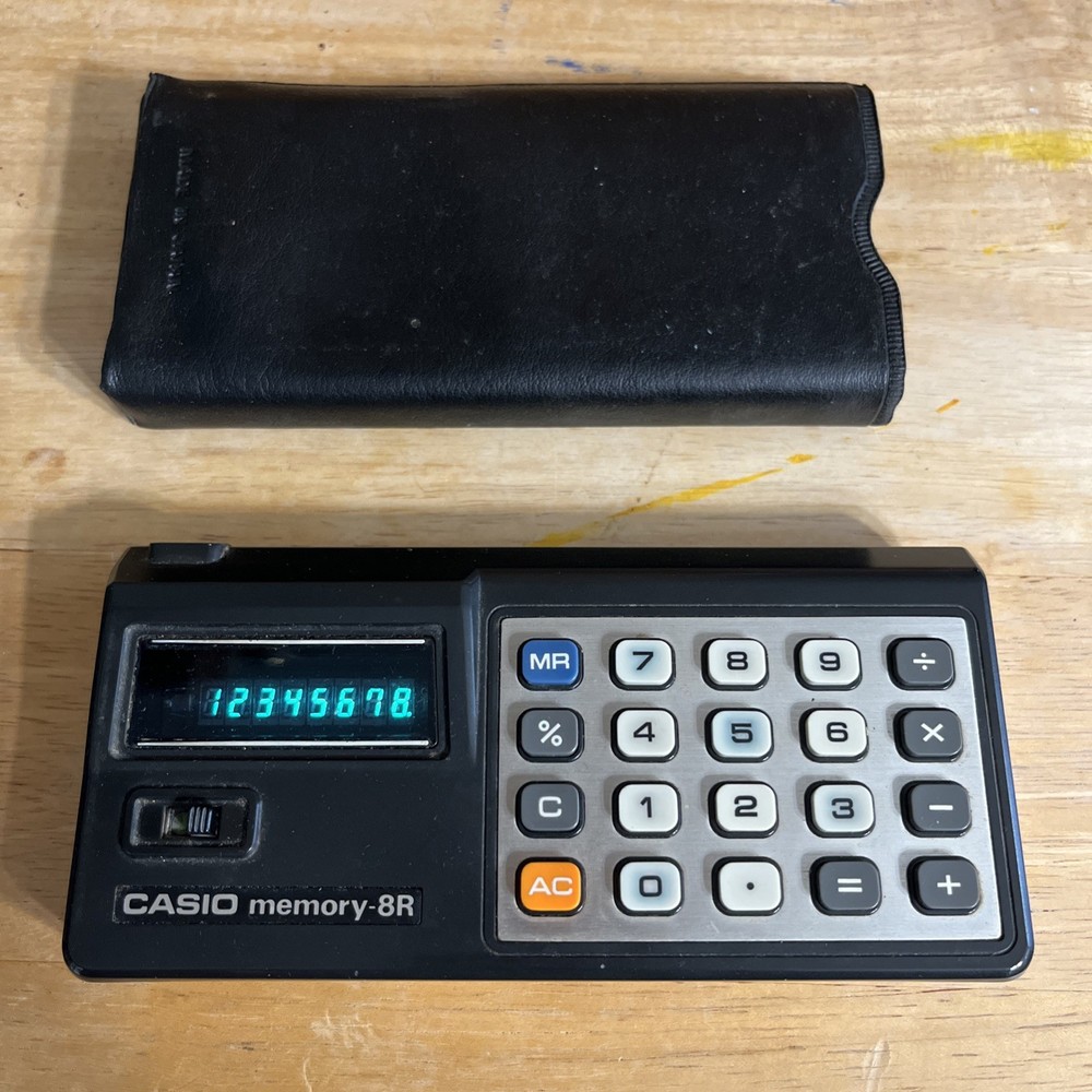 Vintage Casio Memory-8R Calculator