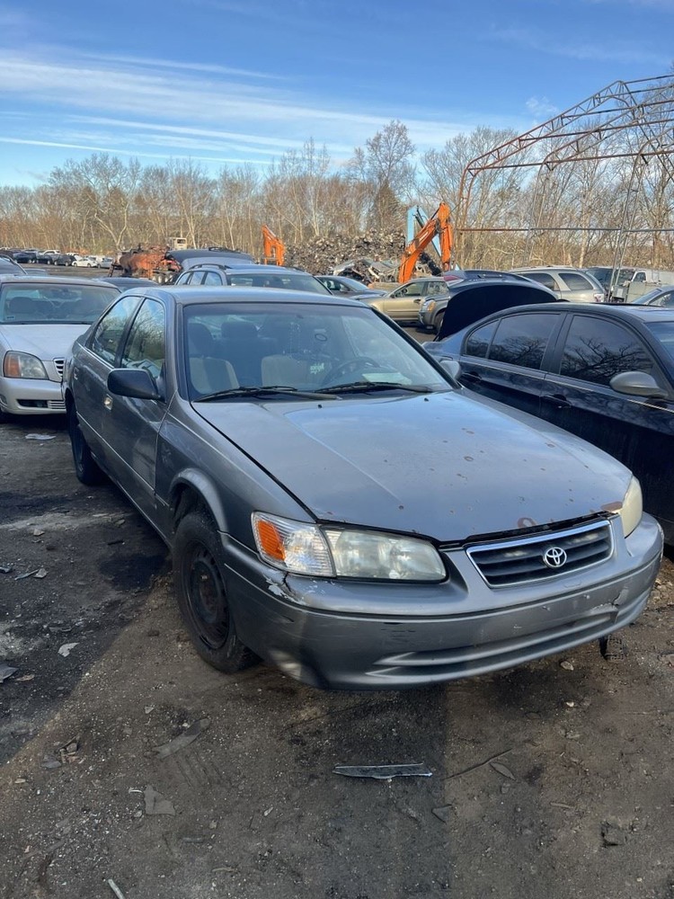 2001 CAMRY Third Brake Light Tested OEM