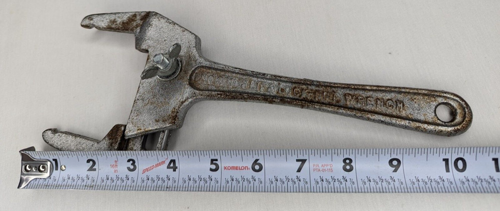 Chicago Spec MFG Co. Adjustable Wing-Nut Locking Slip & Lock Plumbers Wrench