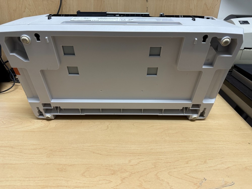 Fujitsu fi-7600 Duplex Sheetfed Document Scanner MISSING TRAY works perfect!