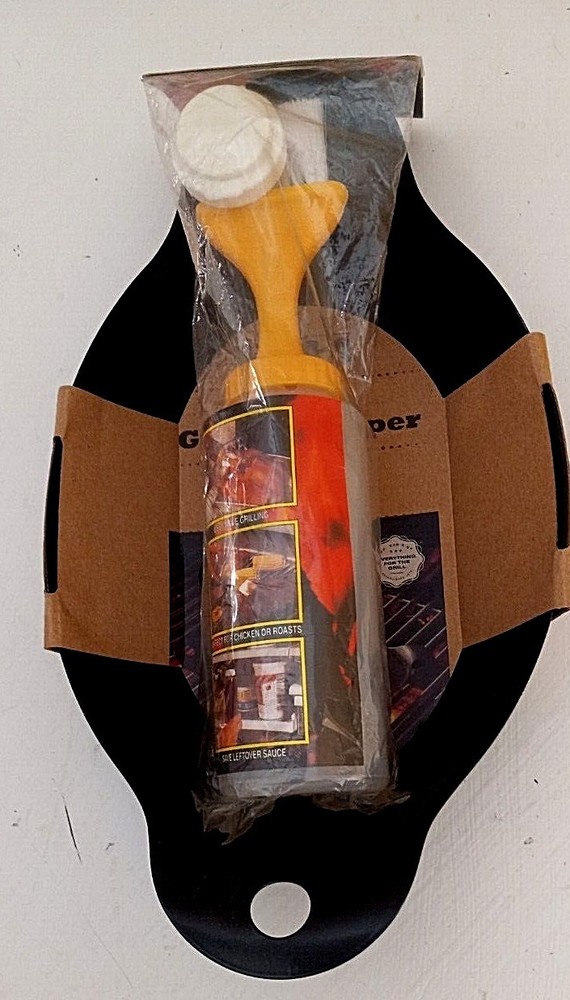 Mr Bar-B-Q solid black Oval Grilling Topper