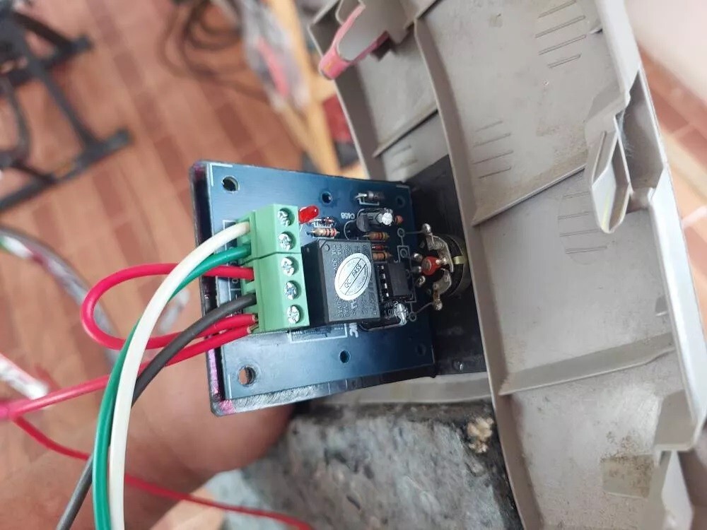 Assembled kit 12VDC Windshield Wiper Car Motor Timer Control 3 - 30 seconds