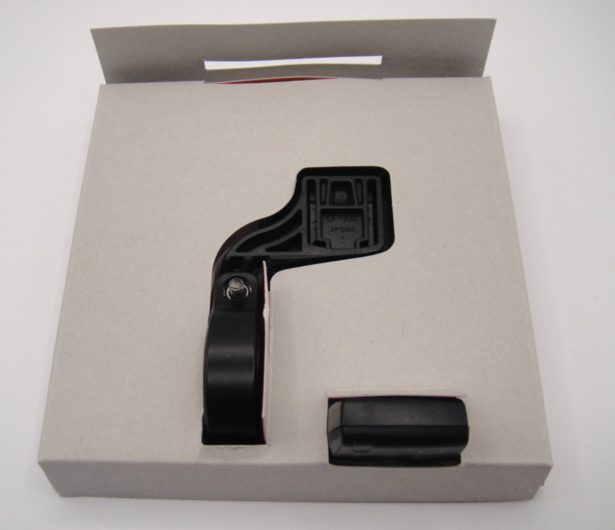 Cateye Padrone Stealth Edition Wireless With Out-Front Bracket - New, Open Box