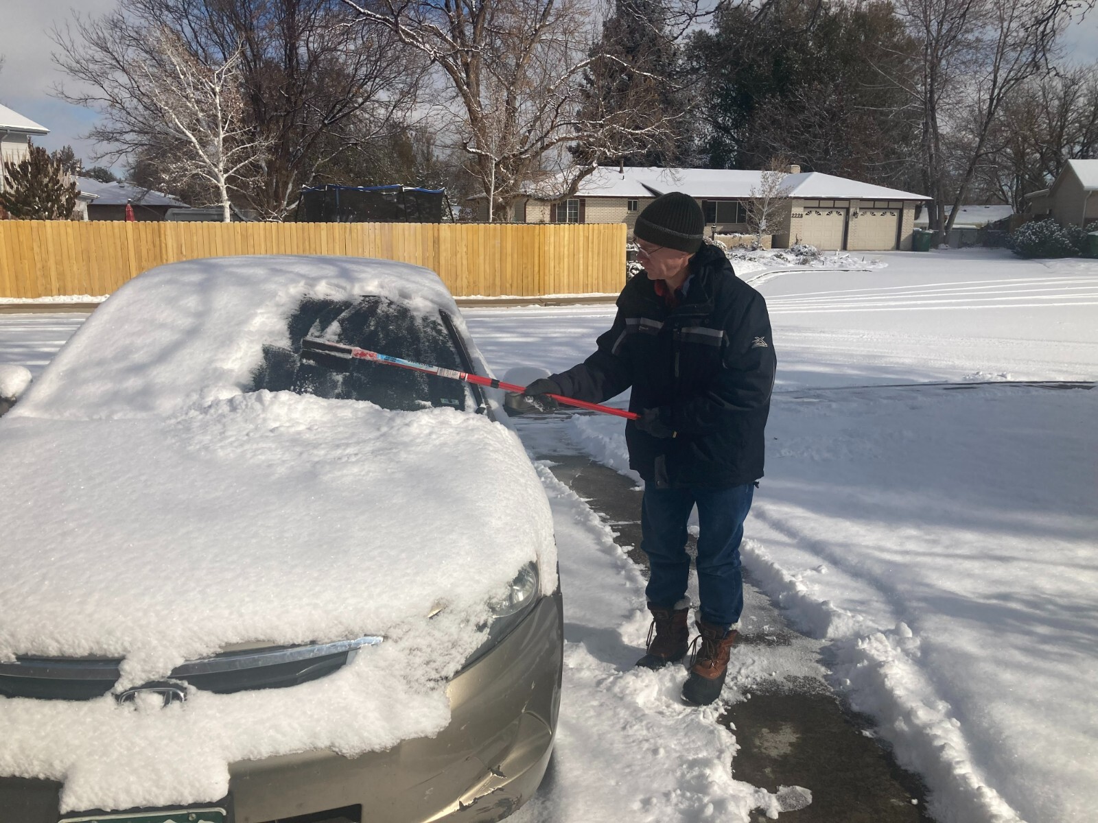Extendable Car Windshield Ice Snow Scraper, Super Long, Brass Metal Blade, Brush