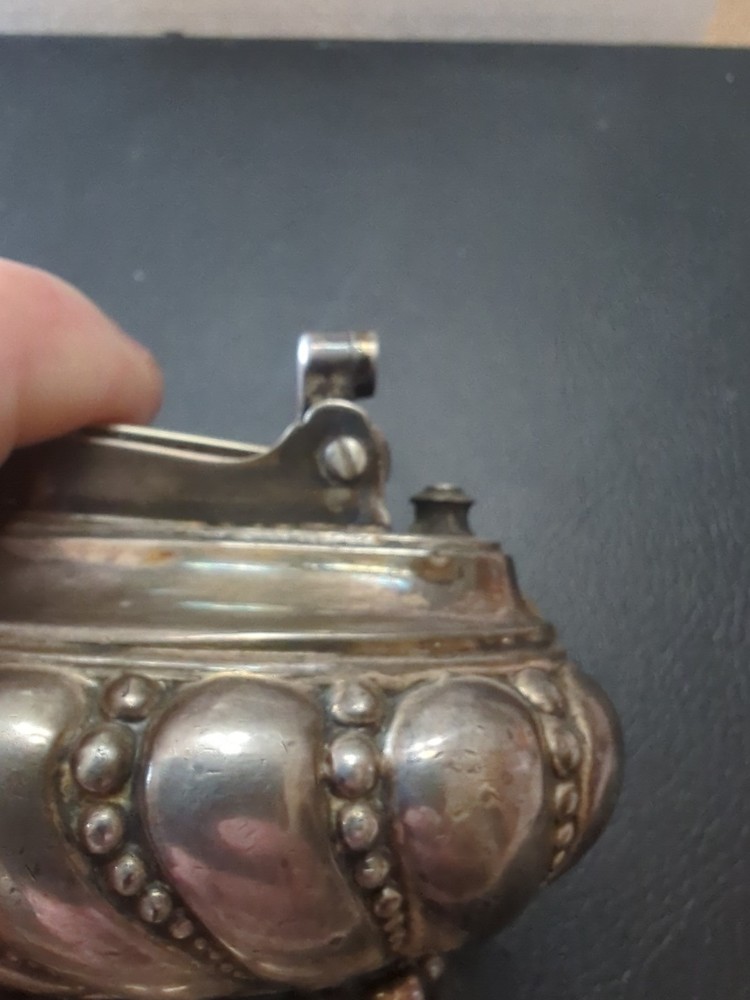 Vintage New Ronson Crown Table Lighter