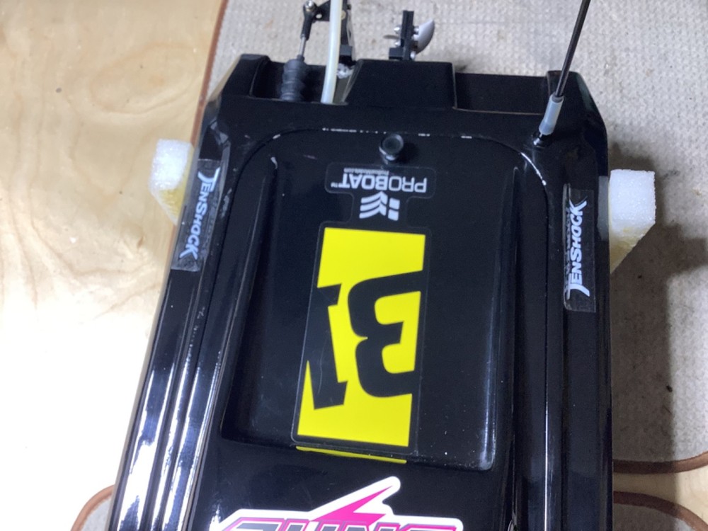 Proboat Impulse 31" RTR 6s
