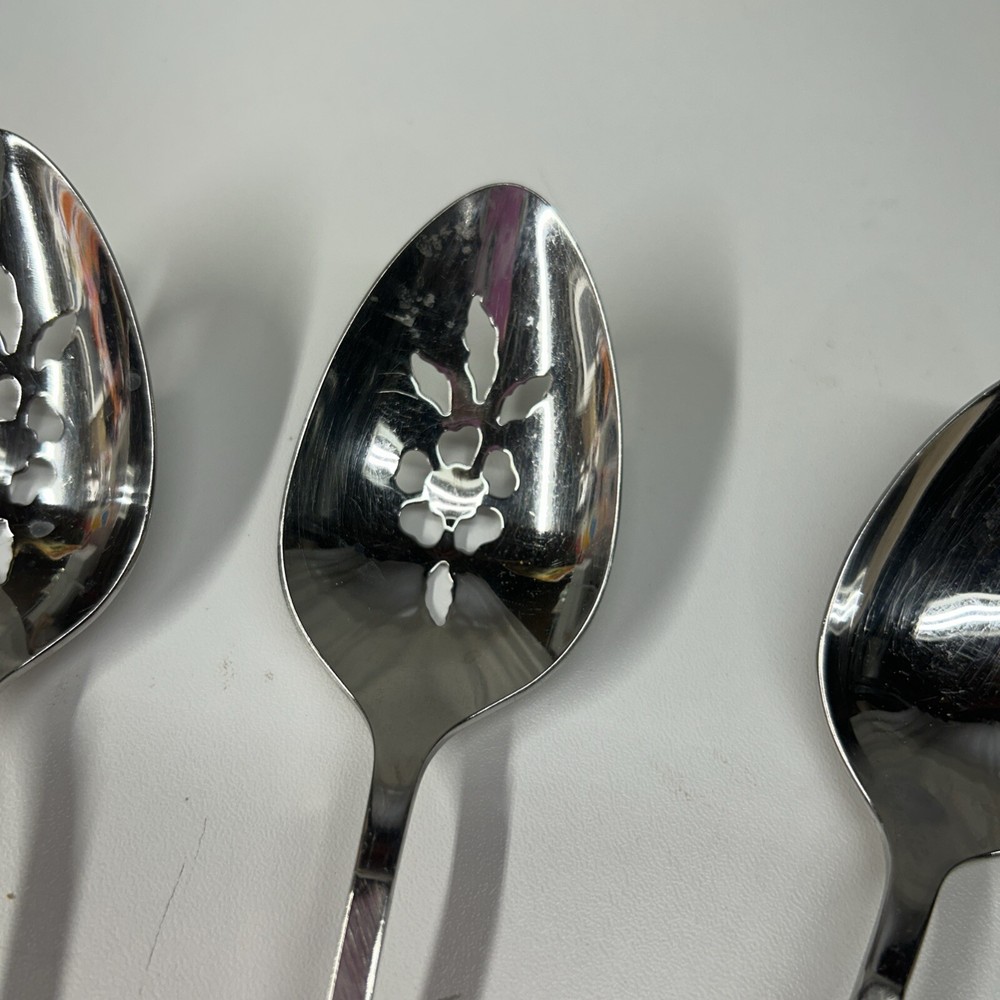 ONEIDA Stainless VIGNETTE Set Of 3 Serving Spoons Community Flatware