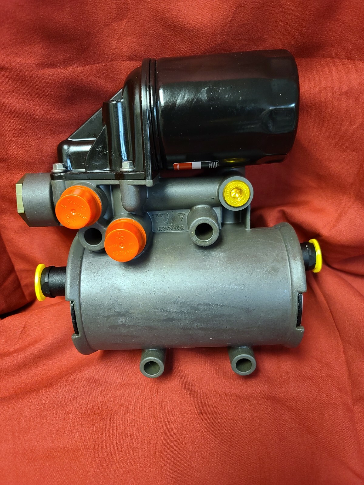 New OEM Mercury 4 Cyl Verado Oil Cooler Module Part # 8M0092407 S/S 8M0132389