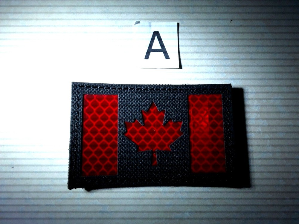 1 pc REFLECTIVE CANADA FLAG Emb patch 3-1/8x2" HOOK back