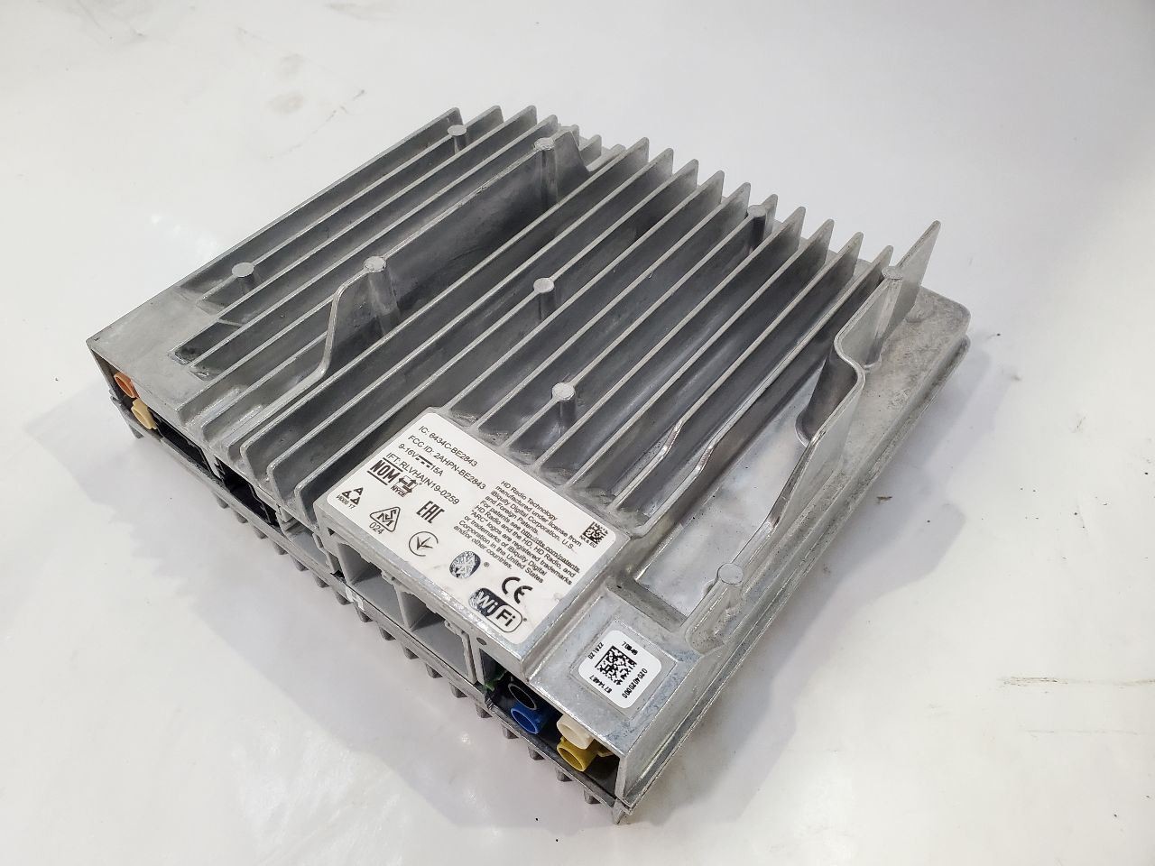 2022 Chevrolet Equinox OEM Harman Radio Receiver Module 588352398