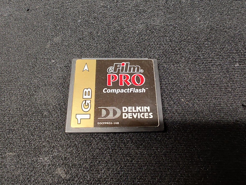 Marantz PMD660 Professional Solid State Recorder w/Compact Flash & Power Supply