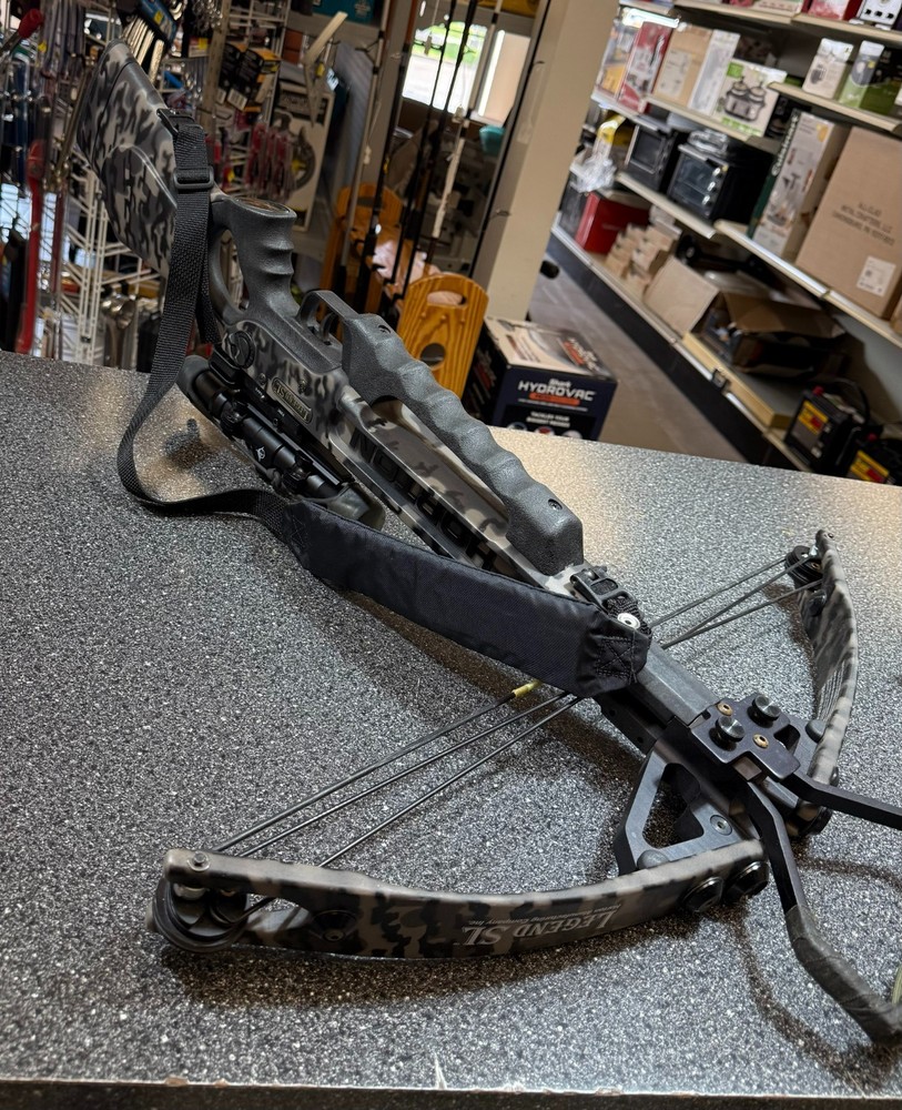 Horton Legend SL Crossbow w/ Softcase