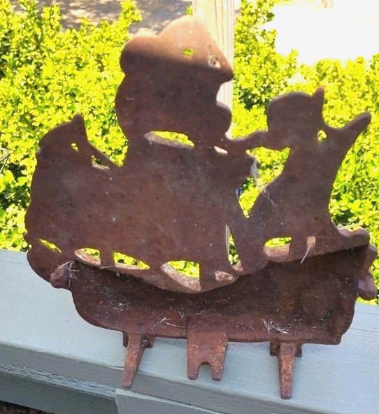 Vintage Cast Iron    Sailing Ship