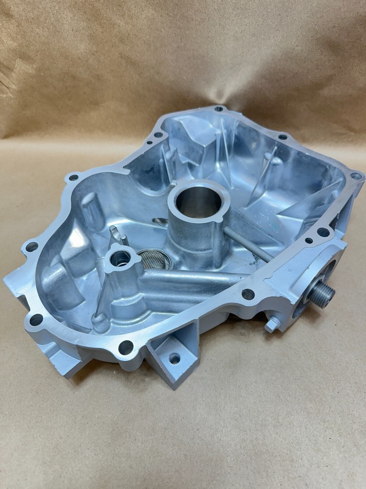 Briggs & Stratton Engine Sump 690069