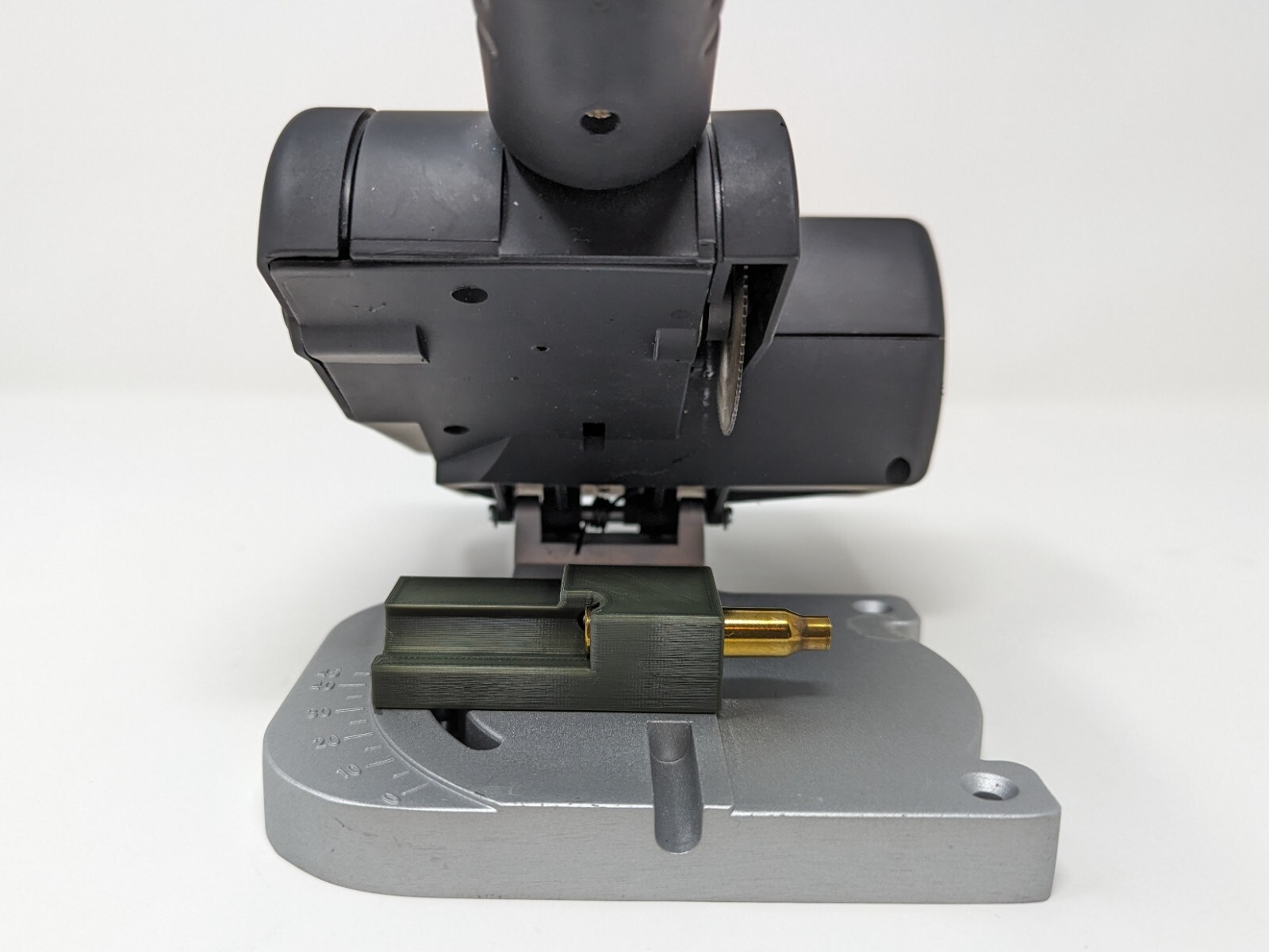 22 TCM Cut off Trimming Jig Auto-Ejecting Brass Case Trimmer