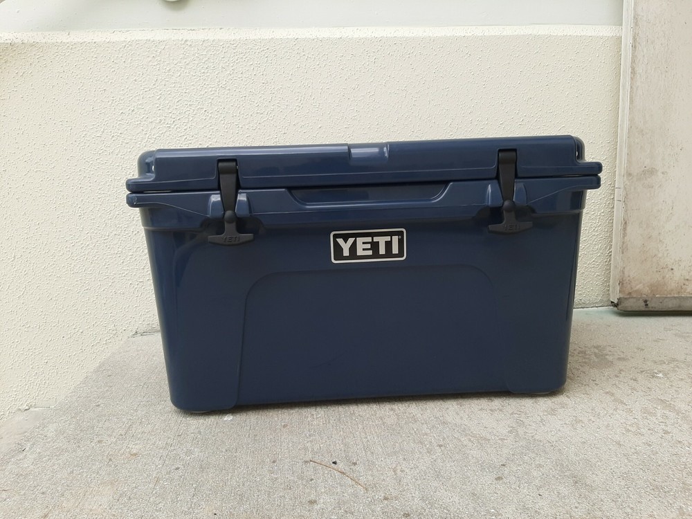 Yeti Tundra 45 Cooler