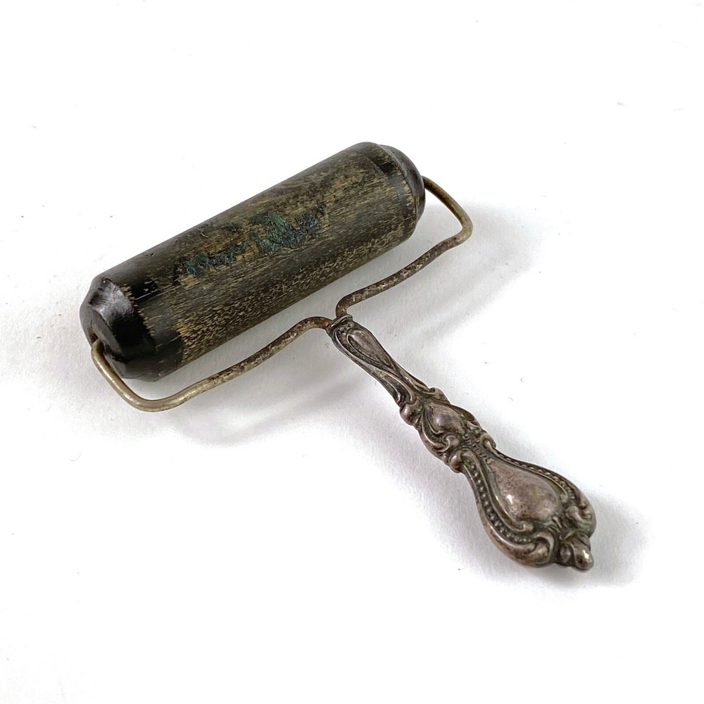 Antique Small BEAD & SCROLL STERLING HANDLE INK BLOTTING ROLLER