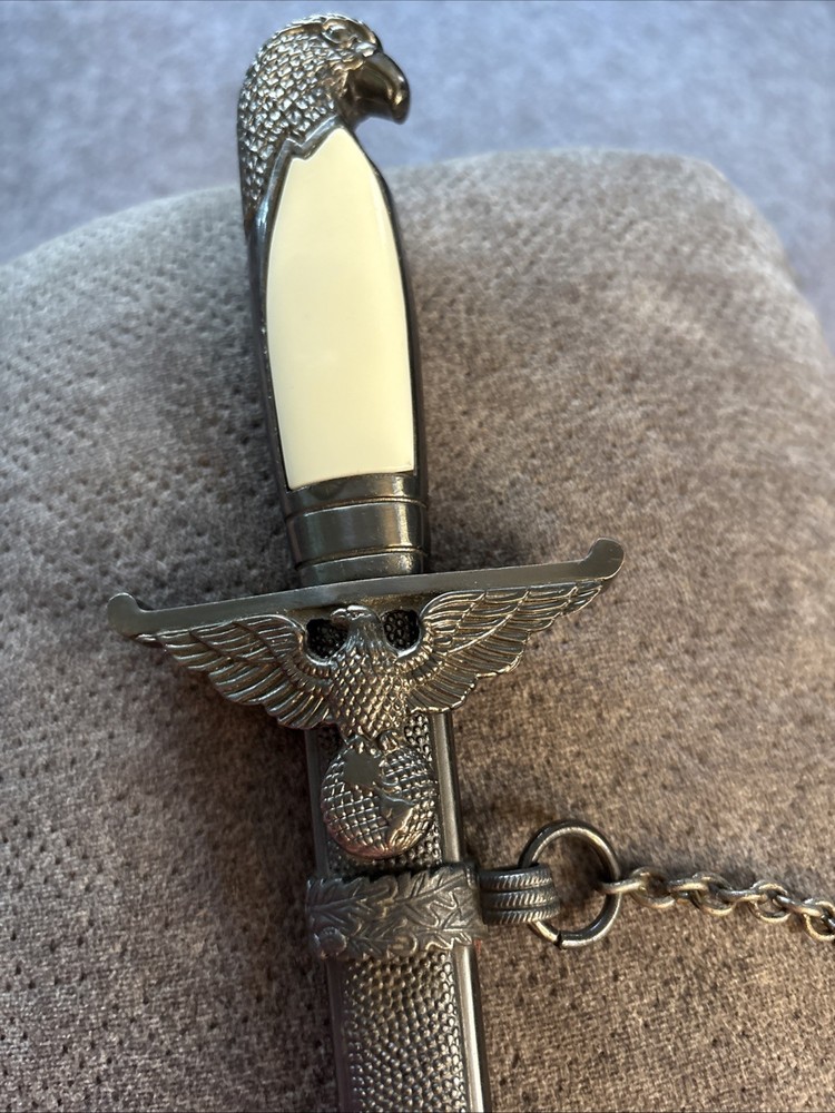 Dagger-(h)