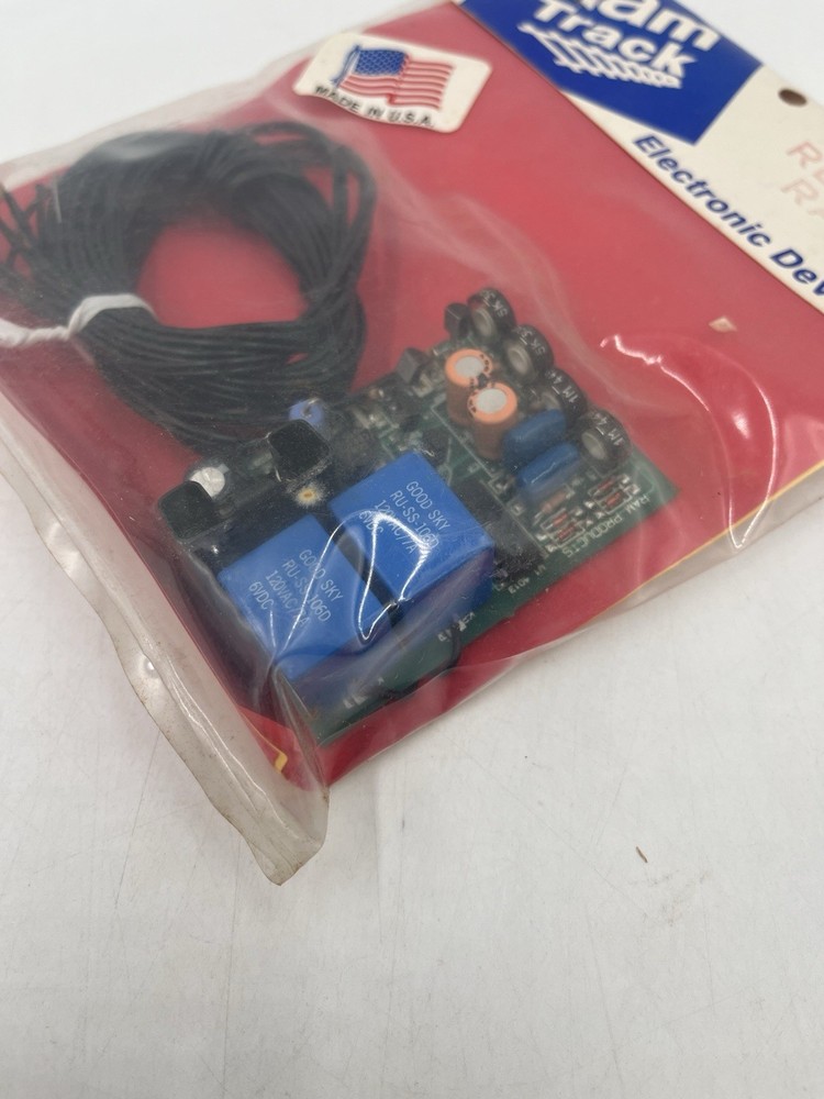 Ho Scale Ram Track RAM60 Econo Reverser Electronics Devices