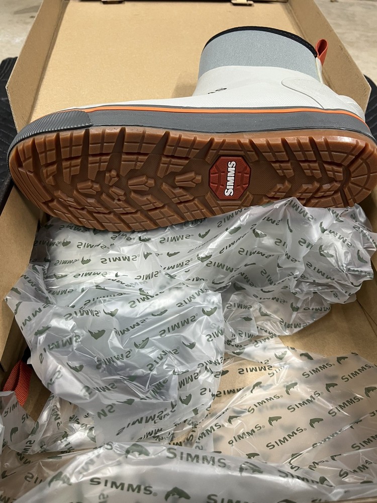 Simms Challenger 7" Deck Boot-12