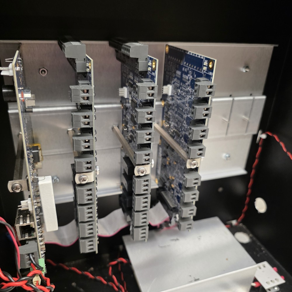 S2 Netbox Lenel Access Control Network Node W/3 Access Blades & Control Board