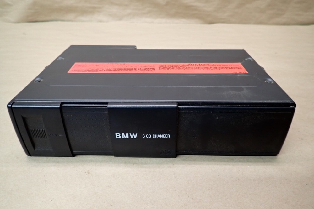 2000 BMW K1200LT SIX DISC CD CHANGER CD PLAYER