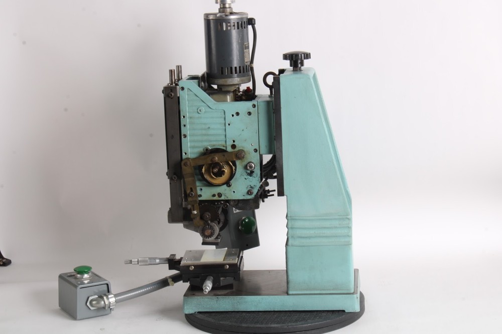 Markem 200AD Vertical Down Flat Surface Marking Machine - Fair Condition