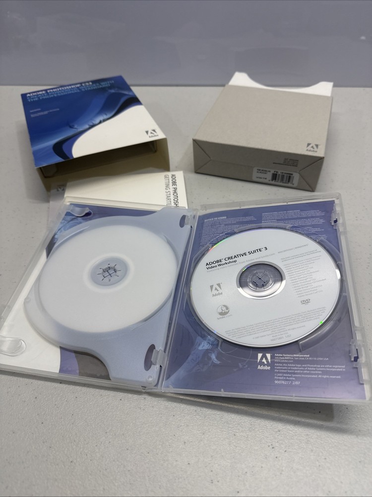 Adobe Photoshop CS3 MAC UPGRADE CD with Serial Number, Getting Started Guide