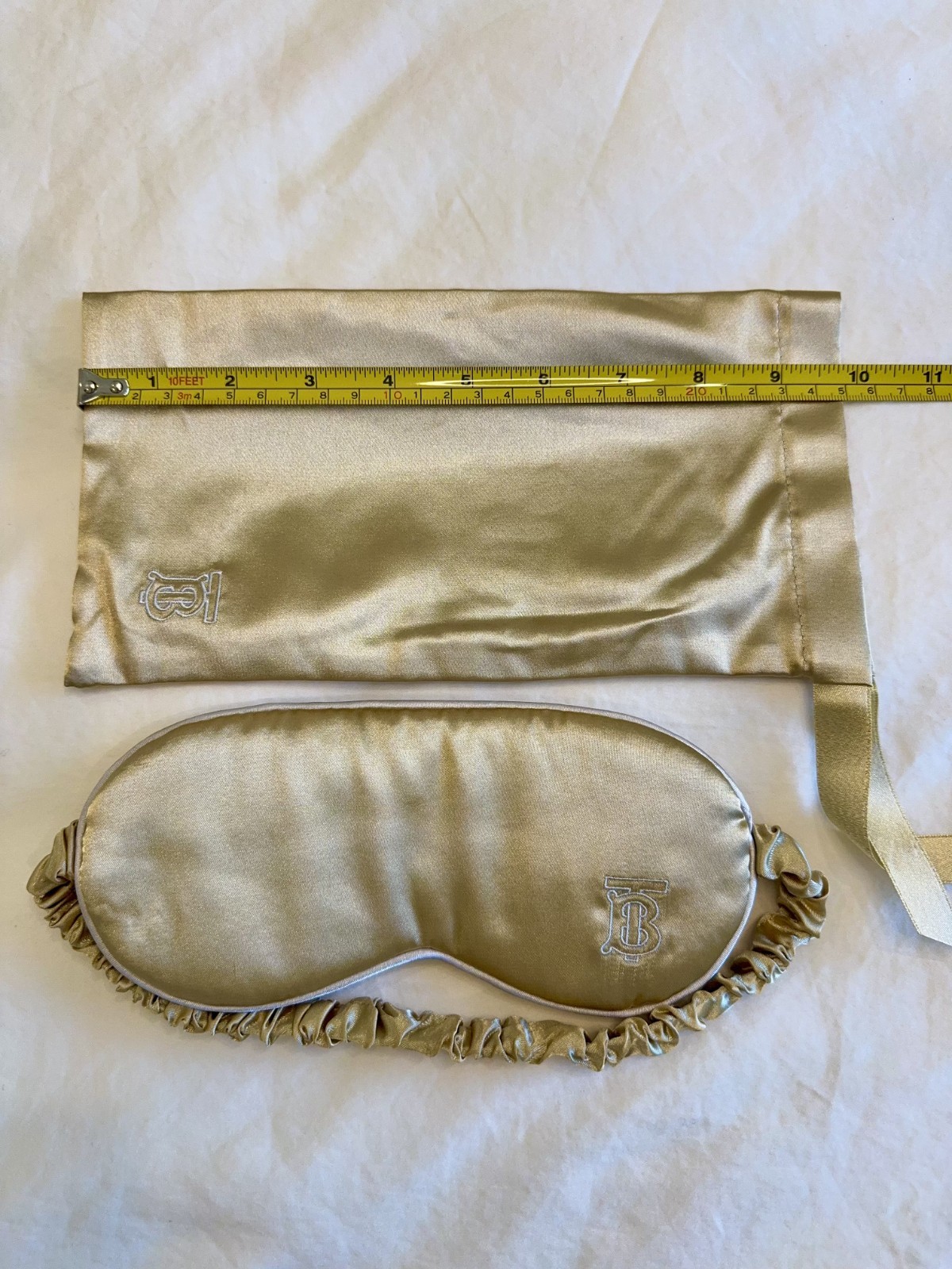 Burberry Beauty Silky Padded Travel Sleep Eye Mask With Pouch & Gift Paper Bag