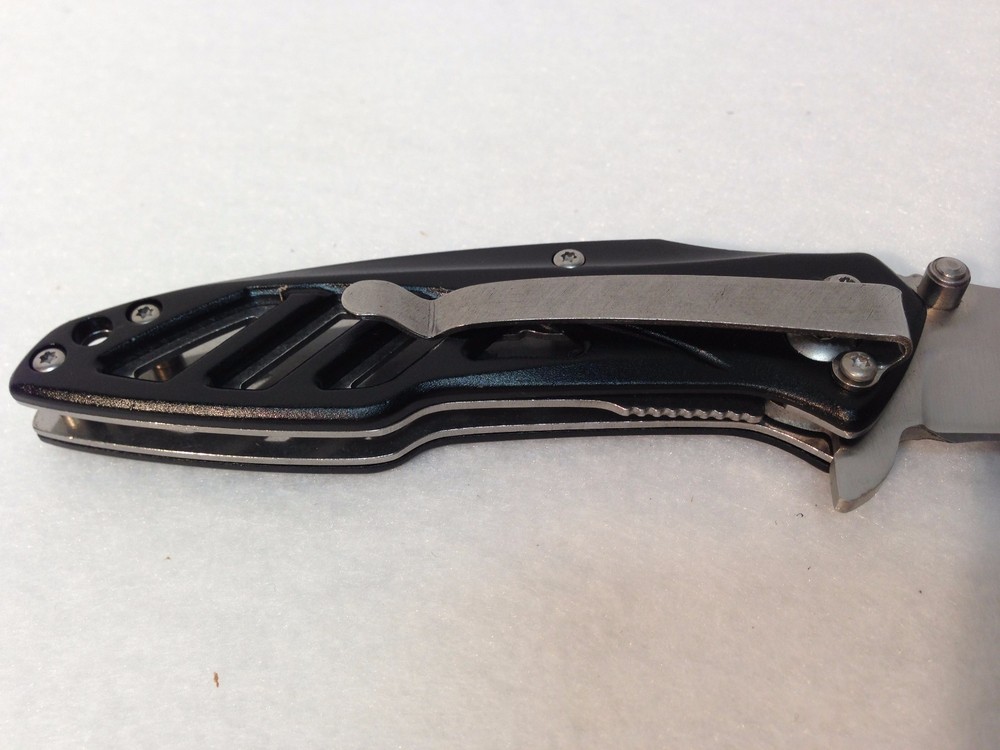 New Folding Knife with Built in Pocket/Money Clip - Multi Function Tool