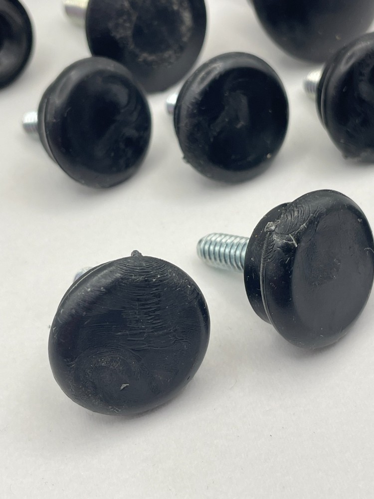Handy Button Black Plastic Base Leveler + plastic knob Lot Used