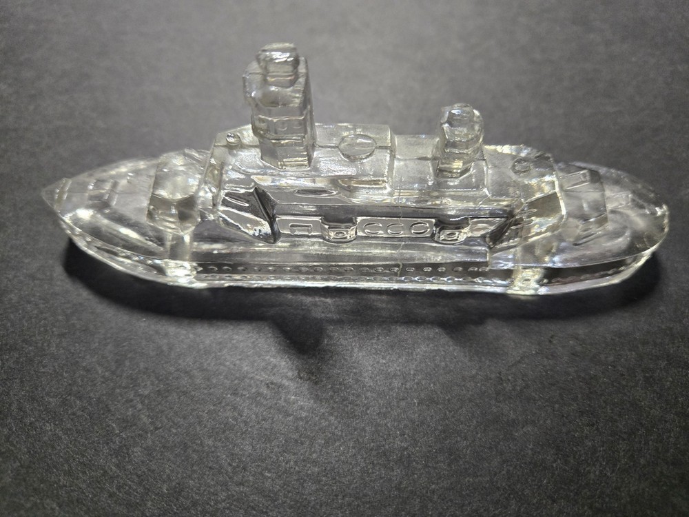 VTG. Victory Clear Glass Battleship Candy Container (top only,) Missing 1 stack