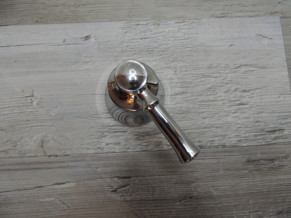 MOEN SHOWER HANDLE - DARTMOOR COLLECTION - CHROME
