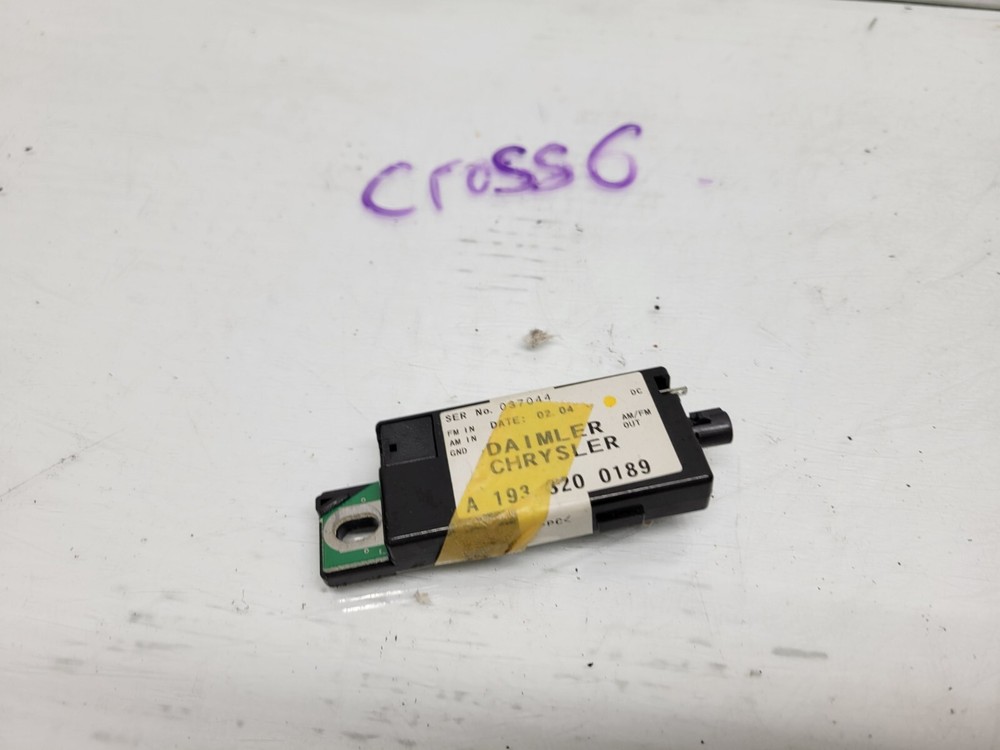 2004-2008 Chrysler Crossfire Antenna Amplifier Booster Module Oem