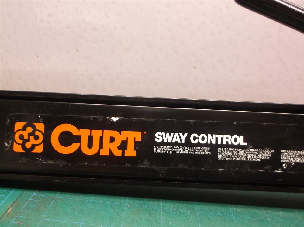 2 CURT Trailer Anti-Sway Bars