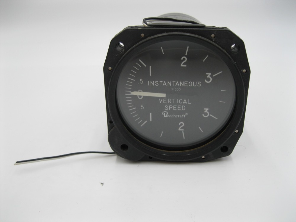 UNITED INSTRUMENTS INSTANTANEOUS VERTICAL SPEED INDICATOR PN: 7140