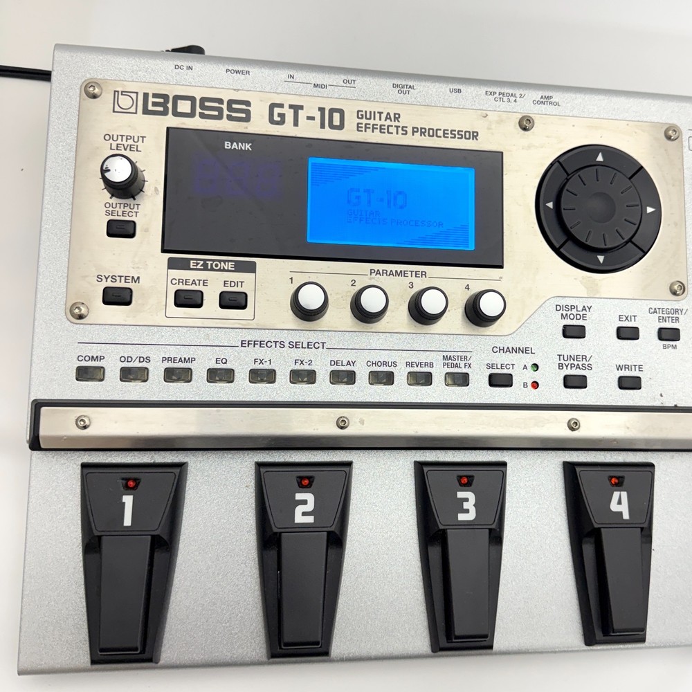 Boss GT-10 Guitar Multi Effects Floor Processor Pedal Board With Adapter #0200