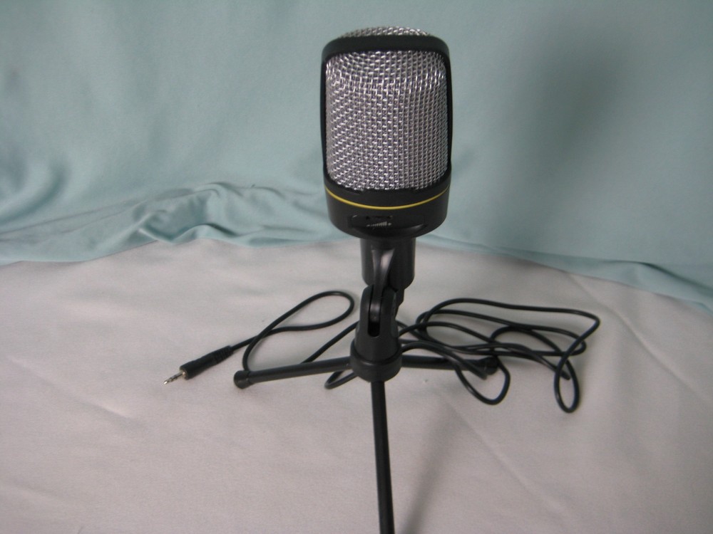 Unbranded External Computer Microphone with Tripod stand EPOC