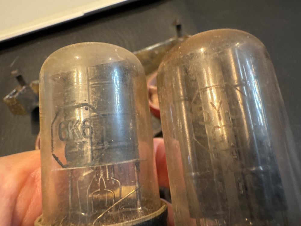 1950 MOTOROLA Drawer HANDLE PULL, Tubes, Knobs, Dial Plate, Needle 8FM21 Console