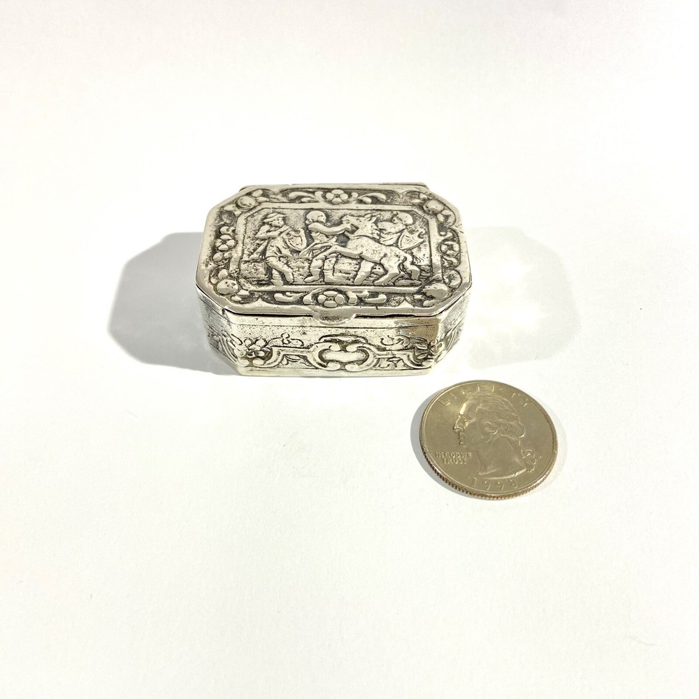 Antique heavy Solid Silver Pillbox , Hallmarked with Medieval scene