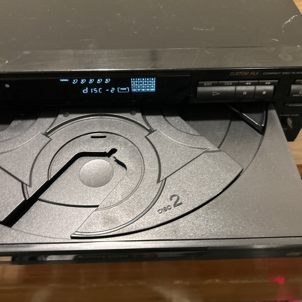 Sony Compact Disc Player CDP-C445