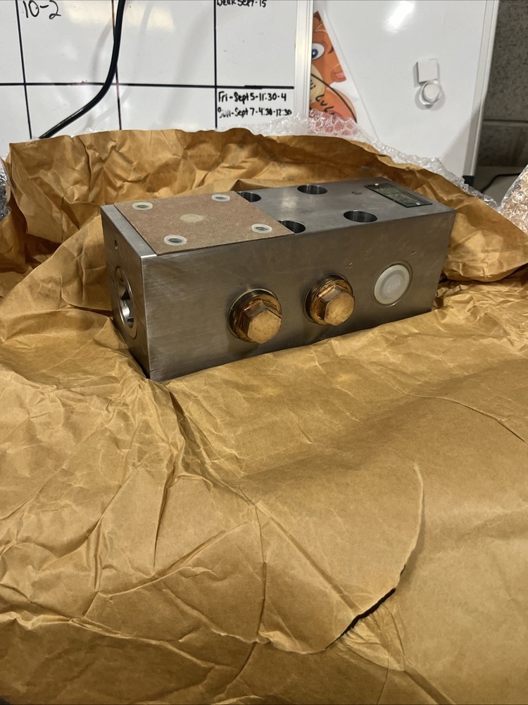 HAUHINCO MAIN CONTROL VALVE 6273386