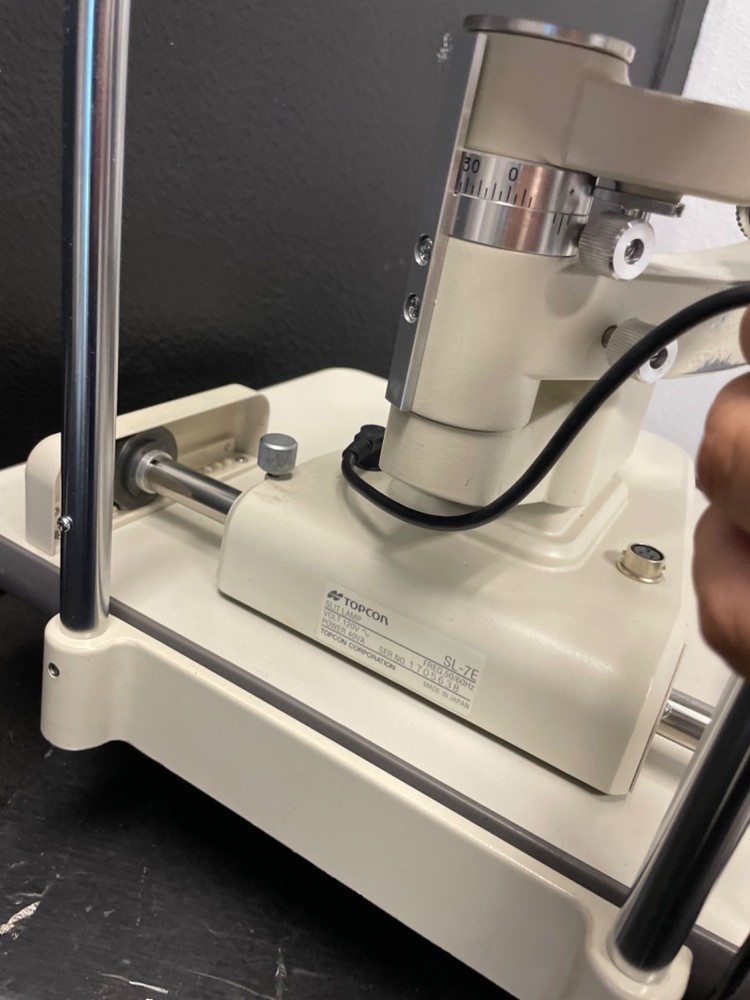 Topcon SL-7E Slit Lamp-Good Condition!