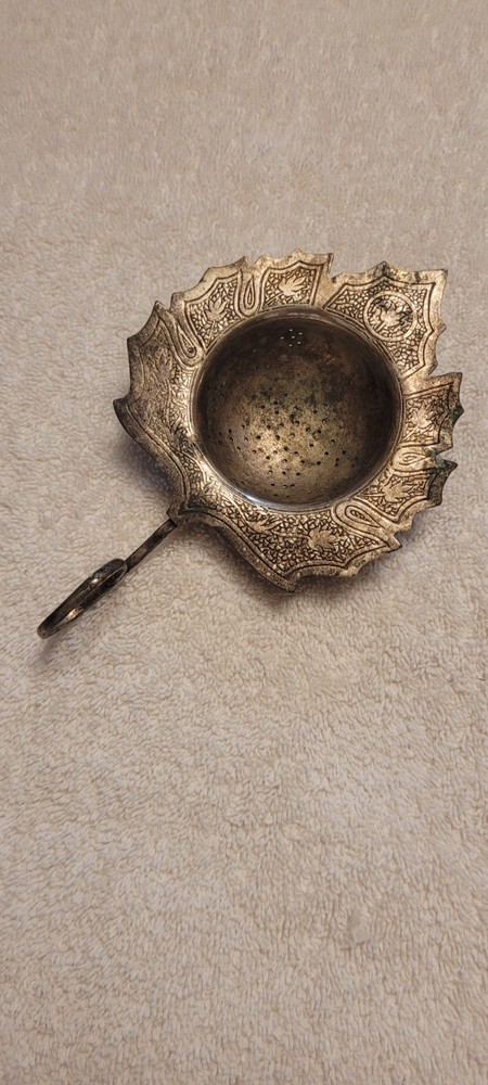 Vintage Silverplate Leaf Shaped Tea Strainer Maple Leaf Engraved Curved Handle