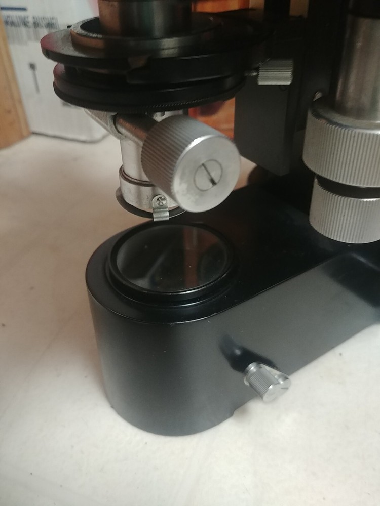 Vintage LEITZ WETZLAR Microscope Bincular GERMANY