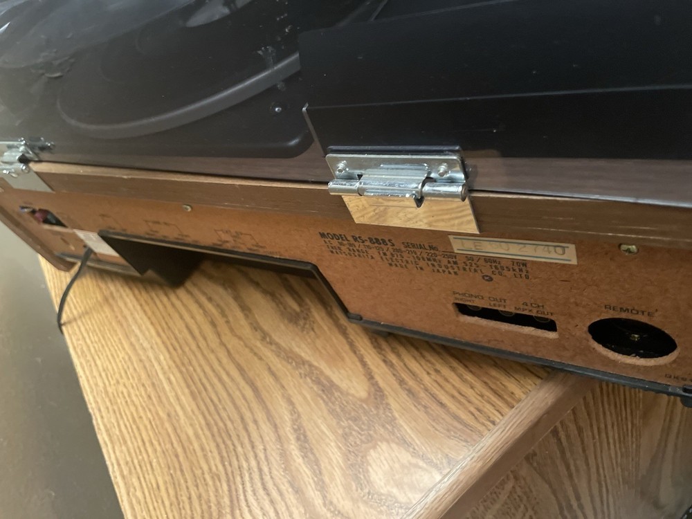 Panasonic RS-888S turntable