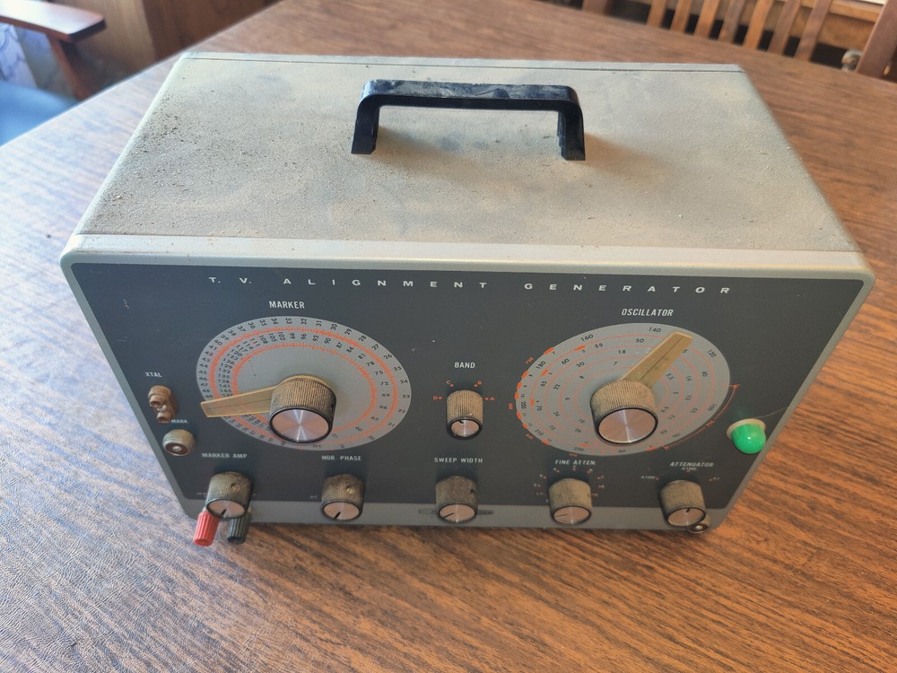 Heathkit T.V. Alignment Generator Model IG-52 Electronics Vintage Heathkit