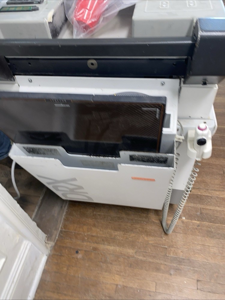 GE AMX-4 Plus Portable Mobile Radiography System